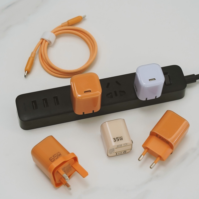 Ice Cube Foldable Plug GaN Charger 20/35/45/65W — product detail view